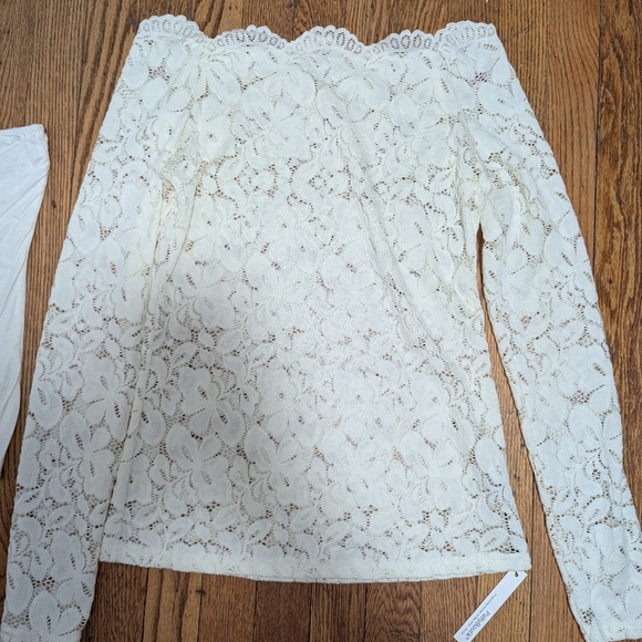 PattyBoutik Ivory Lace Detail Shirt And Undershirt - Picture 2 of 5